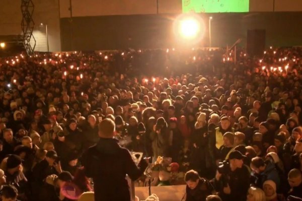 V Budapešti protestujú tisíce proti zneužívaniu detí a Orbánovej vláde