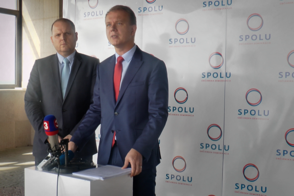 Strana SPOLU predstavila návrhy zákonov na riešenie polície a prokuratúry