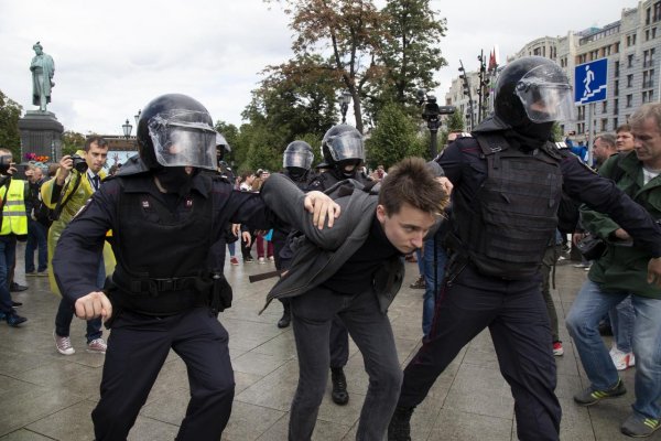 Ruská polícia zadržala v Moskve opozičnú političku Ľubov Soboľovú 
