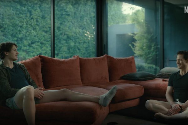 Milionár Bryan Johnson sa snaží zvrátiť starnutie. Denne berie viac ako stovku tabliet a skúša experimentálne liečby