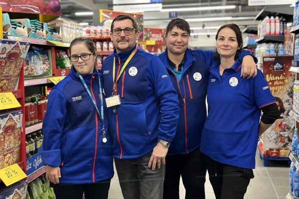 Každý je vítaný: Tesco je najväčším súkromným zamestnávateľom ľudí s Downovým syndrómom na Slovensku