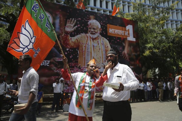 Voľby v Indii trvali šesť týždňov, Módí smeruje k víťazstvu