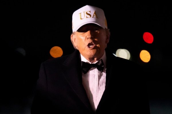 Trump sa za vtip o Epsteinovom ostrove vyhráža moderátorovi cien Grammy