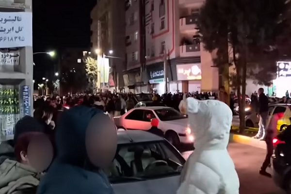 Irán z prvej ruky: Ľudia sú dnes viac prozápadní ako za šacha