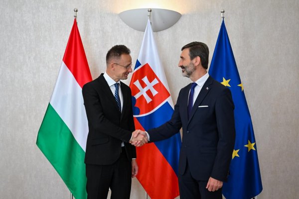 V piatok budú v Budapešti protestovať „proti vydieraniu ropovodom Družba“