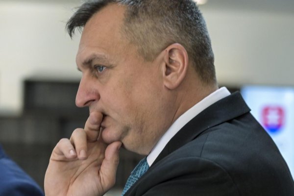 SNS nesúhlasí so zvýšením výdavkov na obranu