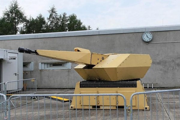 Naď, Macko a Sklenár vyvracajú tvrdenia vlády a prezidenta o stave protivzdušnej obrany