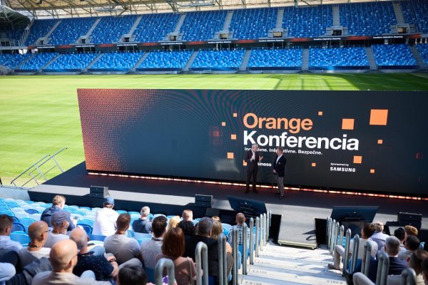 Budúcnosť firiem nie je otázkou zajtrajška. Orange Konferencia 2026 ukázala, že sa tvorí už dnes