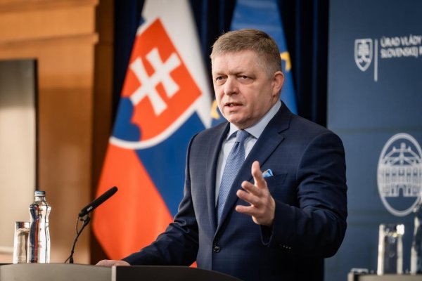 Premiér: Noví ministri budú nezávislí nominanti