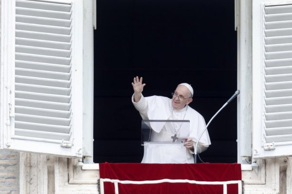 Vláda na udalosť návštevy pápeža vyčlenila vyše 5 miliónov eur a do 1300 vojakov