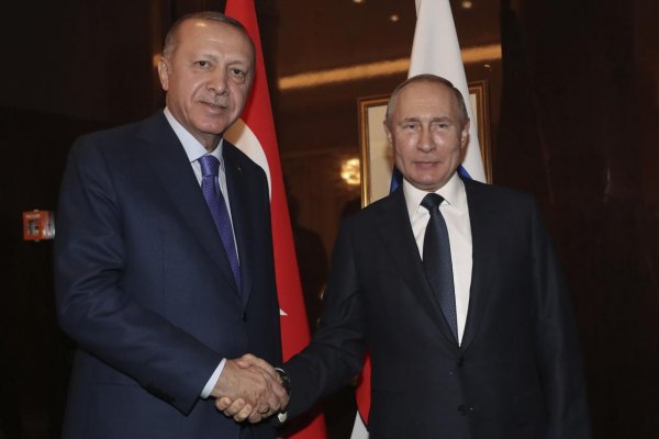 Kremeľ nevylúčil stretnutie Putina s Erdoganom. Dôvodom je Sýria