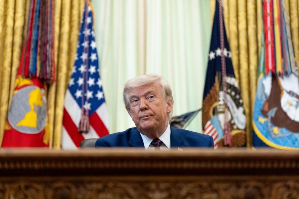 DemWatch: Donald Trump prepustil komisiu, ktorá pomáha chrániť integritu volieb 