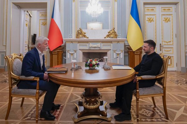 Do Česka priletel ukrajinský prezident Volodymyr Zelenský