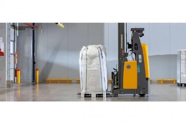 Jeden vozík, veľká zmena. Jungheinrich ukazuje, že automatizácia funguje aj v jednoduchých prevádzkach