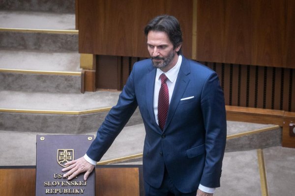 Obrannú dohodu s USA bude nutné upraviť, vyhlásil Kaliňák