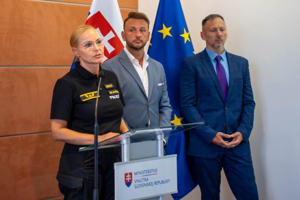 Opozícia kritizuje Maškarovú po jej vypočutí pred parlamentným výborom