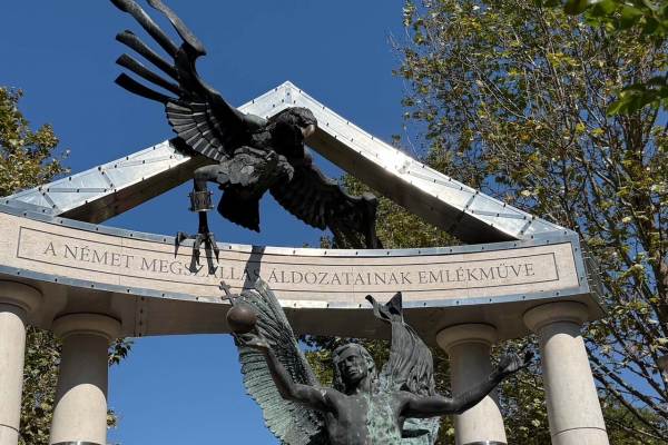 Orbán postavil pamätník, Maďari sa búria: Aj my sme boli prívrženci Hitlera