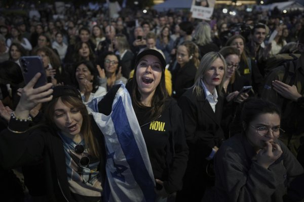 Hamas prepustil v súlade s dohodou o prímerí tri izraelské rukojemníčky