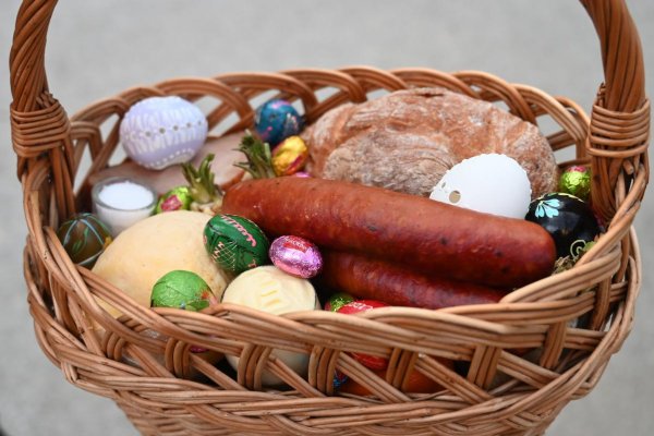 Na Veľkonočný pondelok bola pod Tatrami tradičná aj tzv. oblievačková vojna