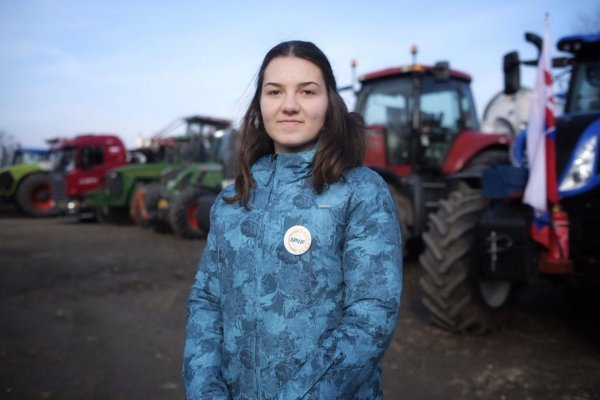 Stredoškoláčka na proteste v Bratislave: Mnohí farmári majú problémy, musíme sa spojiť