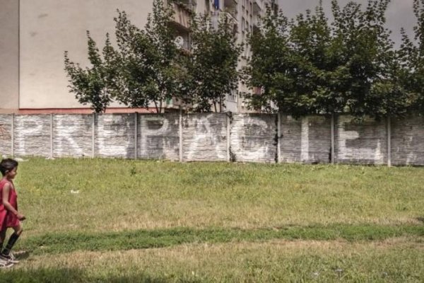 Ani segregačný múr v Michalovciach osýpkam nezabránil
