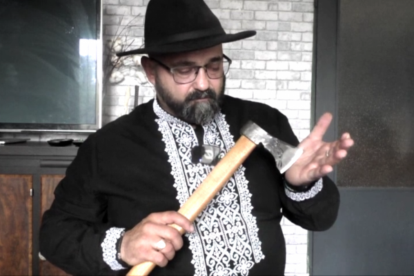 Peter Laťák: Valašku dám do aukcie