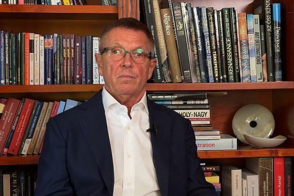 Zadržali bývalého guvernéra maďarskej národnej banky Matolcsyho
