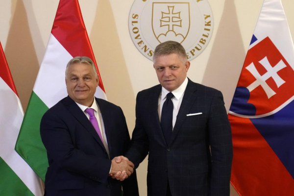 Premiér Fico sa s Orbánom zhodol v téme tranzitu plynu a kritizoval opozíciu