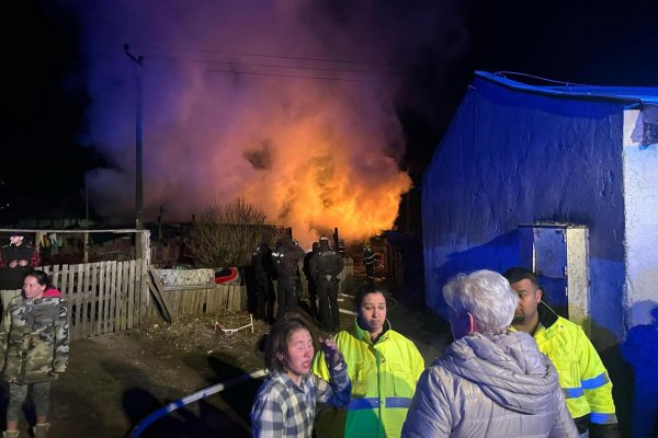Vo Veľkom Šariši vyhlásili mimoriadnu situáciu, obeťami požiaru sú i deti