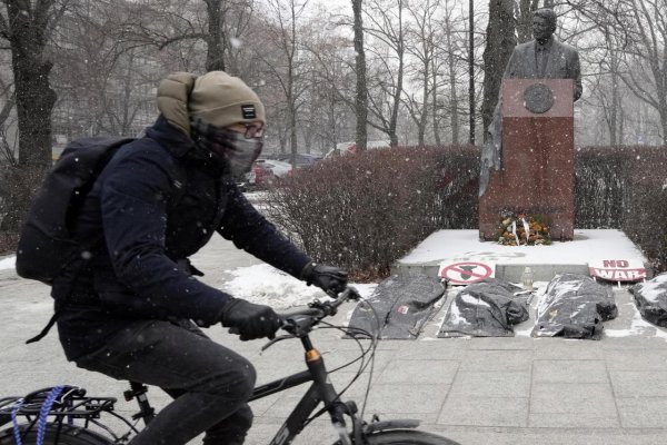 Poľsko: Väčšina Poliakov by podľa prieskumu chcela jadrové zbrane