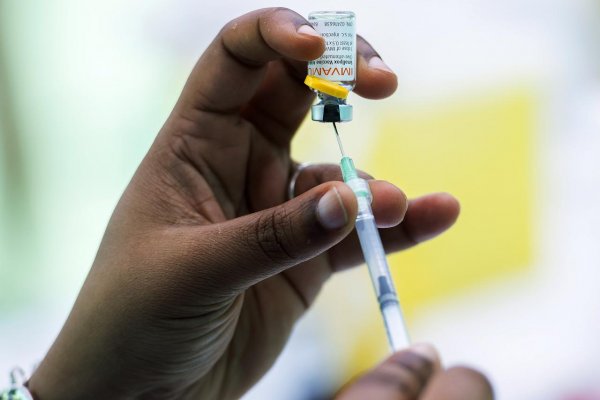 EÚ povolila predávať vakcínu Imvanex ako liek proti opičím kiahňam