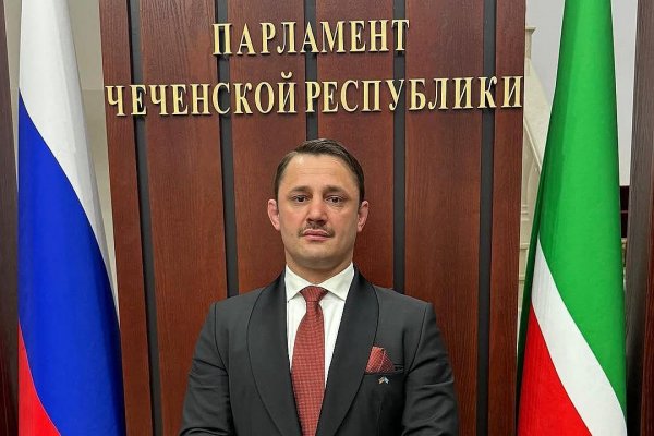Člen nemeckej AfD pôvodom z Čečenska Murat Dadajev posilnil ruskú armádu