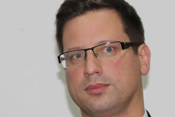 Gergely Gulyás končí ako predseda parlamentnej frakcie Fideszu