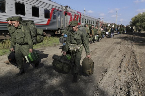 Ruské spoločnosti sa začínajú pripravovať na mobilizáciu svojich zamestnancov