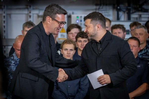 Britský premiér Burnham pri návšteve Zelenského: Sme s Ukrajinou na 100 percent