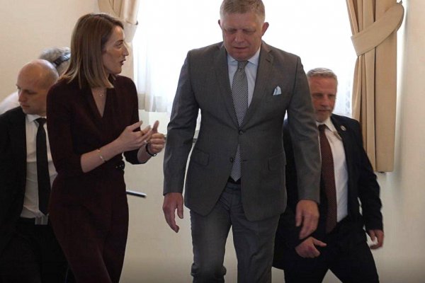 Šéfku Európskeho parlamentu Fico upozornil na politiku dvojakého metra, riešili aj uznesenia o Slovensku