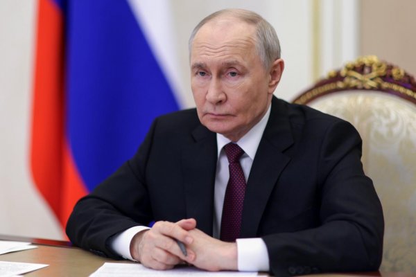 Ruského veterána, ktorý sa chce stretnúť s Putinom, vzali na 11 dní do väzby
