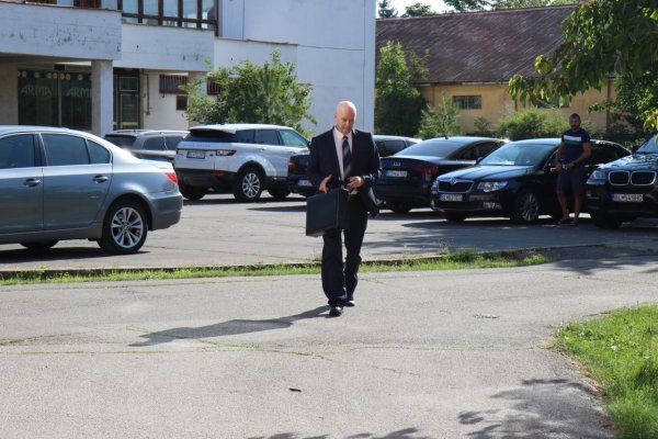 Prokurátor Šanta predložil komunikáciu medzi Kočnerom a Ághom, bude sa čítať až neskôr