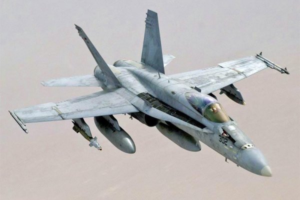 Stíhačka NATO zostrelila v Rumunsku dron po narušení vzdušného priestoru