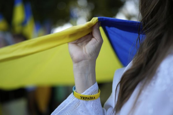 Dobrovoľníci doviezli na Ukrajinu 72 evakuačných sanitiek, ide o historicky najväčší konvoj dobrovoľníkov