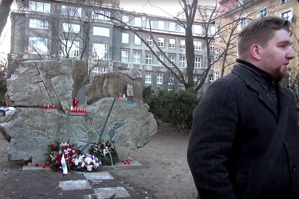 Slovákom je komunistický puč z roku 1948 ľahostajný