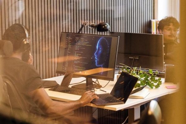 The Economist: Bude niekto využívať AI tak intenzívne ako programátori?