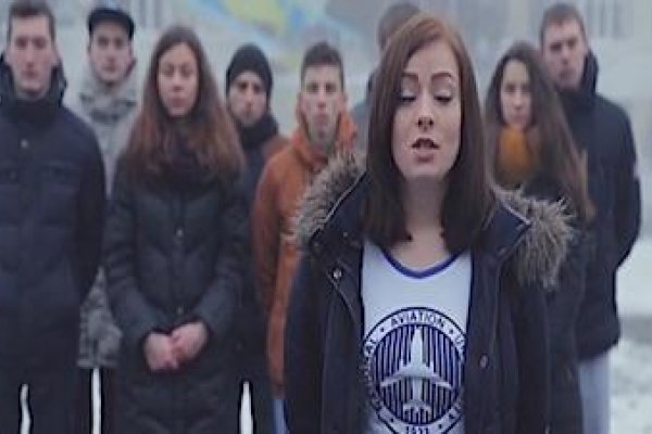 Ukrajinskí študenti hovoria študentom v Rusku