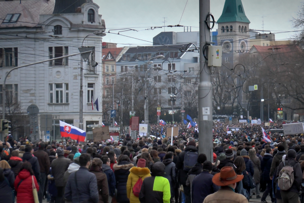 Tichý pochod v Bratislave dokázal odhodlanie Slovákov