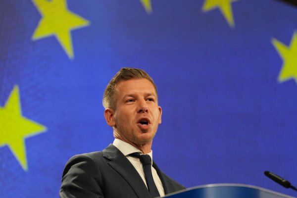 Maďarská vláda predložila protikorupčný balík, chce odblokovať miliardy eur z fondov EÚ