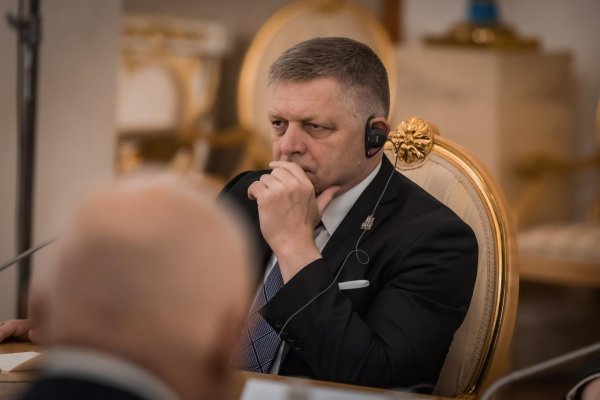 Premiér avizuje Bezpečnostnú radu SR pre nárast nenávistných prejavov