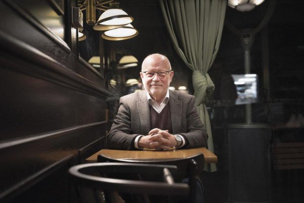 Rastislav Káčer: Santeri v politike