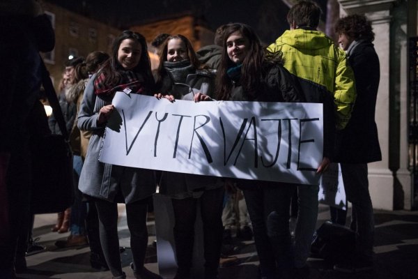 VYTRVAJTE! Odkaz štrajkujúcim učiteľom z Londýna