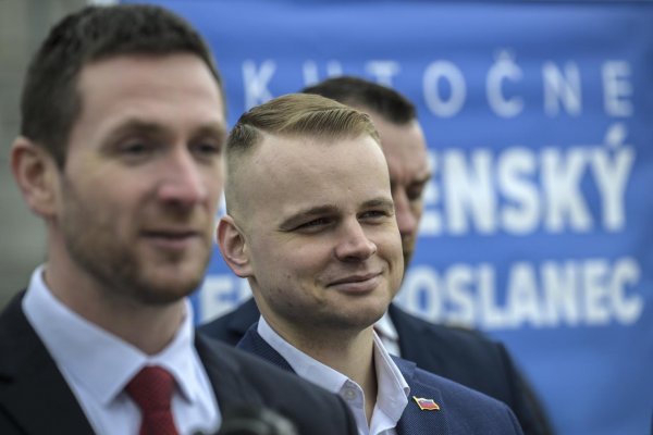 SNS podporí Mazureka za šéfa PSK, ak Republika odobrí Lučanského v ŽSK