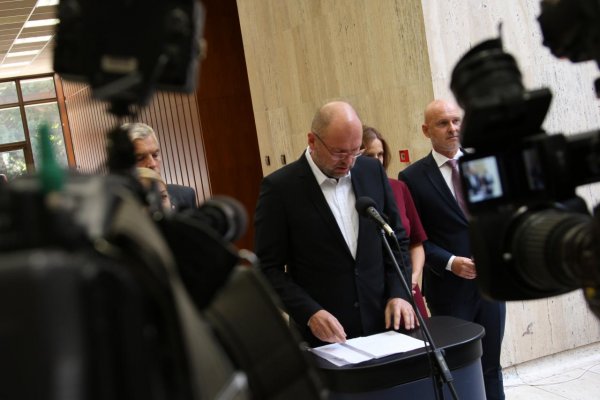 Sulík podal demisiu, o návrhoch OĽaNO je SaS ochotná rokovať až keď odstúpi aj Matovič